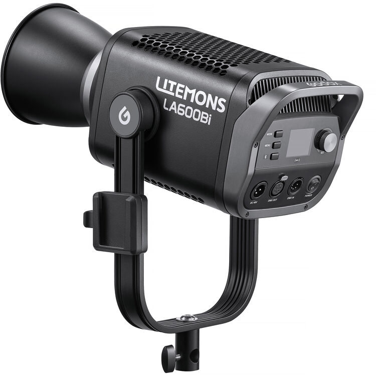 Godox LITEMONS LA600Bi Bi-Color LED Monolight Kit 1