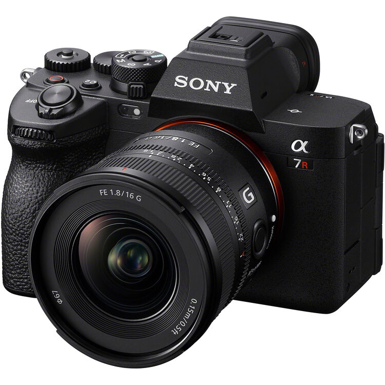 Sony FE 16mm f/1.8 G Lens
